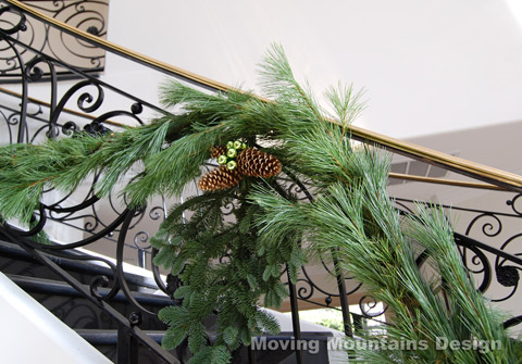 Live garland was used to give the home an old fashioned Christmas aroma